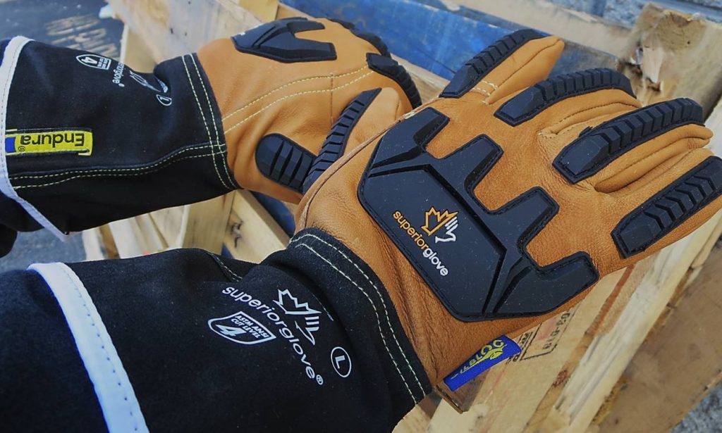 375KGTVB Superior Glove® Endura® Oilbloc™ Winter Anti-Impact Driver Gloves