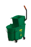 Rubbermaid® Commercial 35 Qt WaveBrake® Color-Coded Mop Bucket & Wringer  Side Press Combo- Green