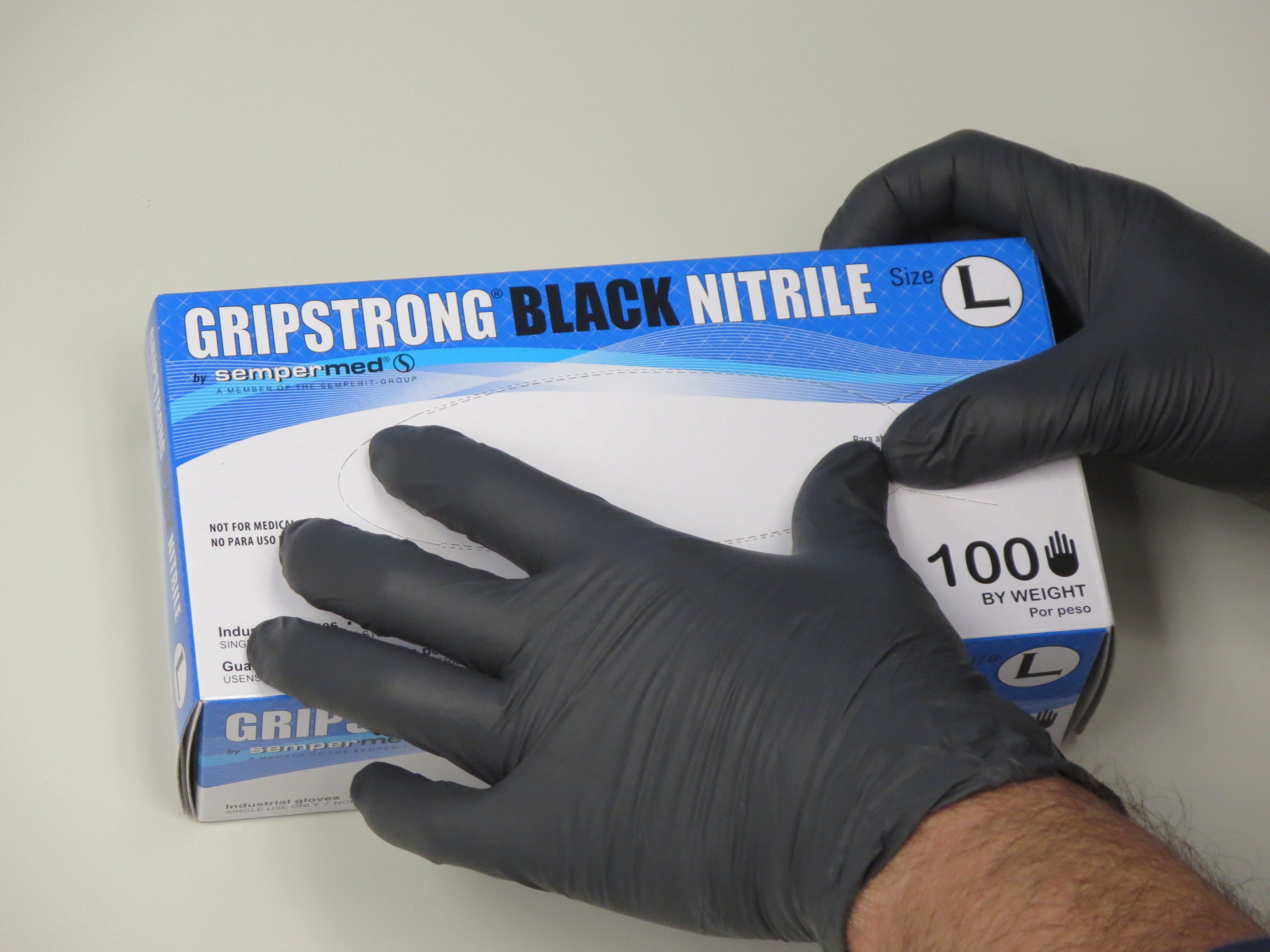 Sempermed® GripStrong® Black Nitrile Gloves