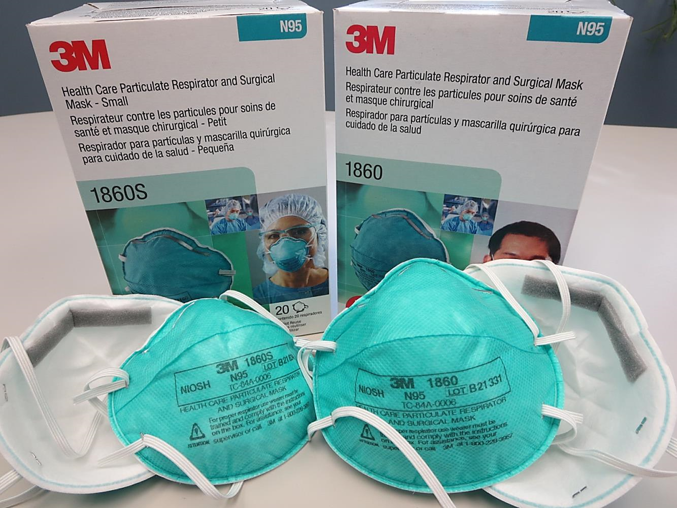 3M Particulate Respirator / Surgical Mask 1860