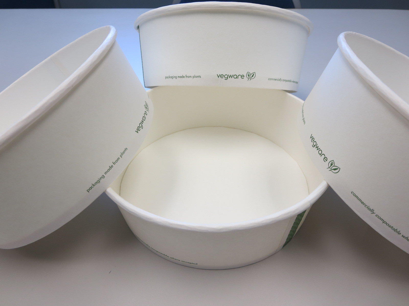 Hand-E Compostable and Disposable Feeding Bowls for Dogs & Cats - 15 Pack