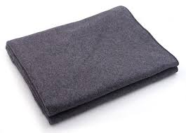 3539 Dynarex® Disposable Gray Polyester Blankets - 40` x 80`