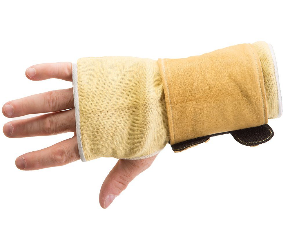 #720-20 Impacto® Anti-Slash Kevlar Wrist Support