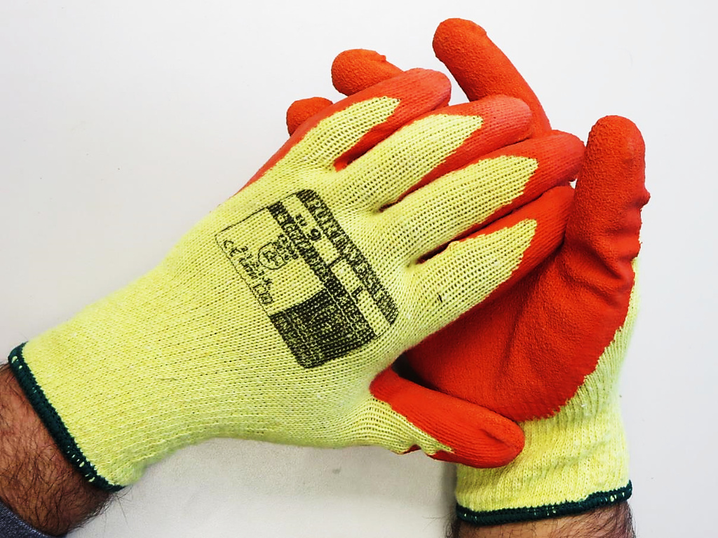 A150 Portwest® Hi-Vis Latex Coated String Knit Work Gloves