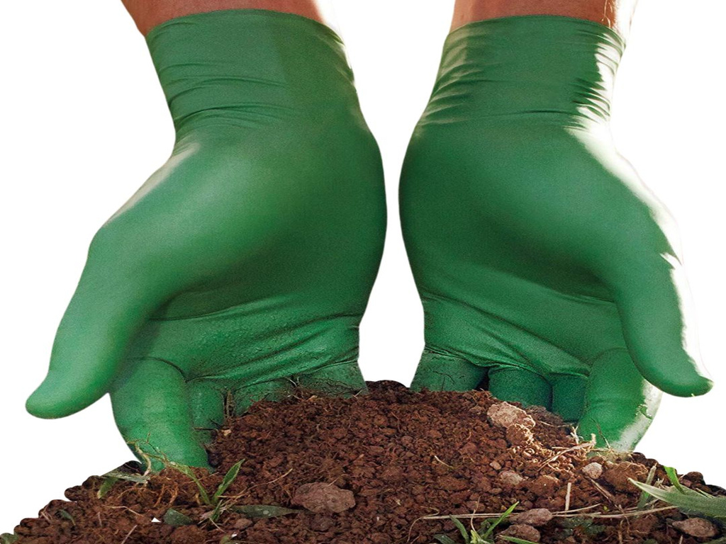 SHOWA Green Nitrile Glove Digging Soil