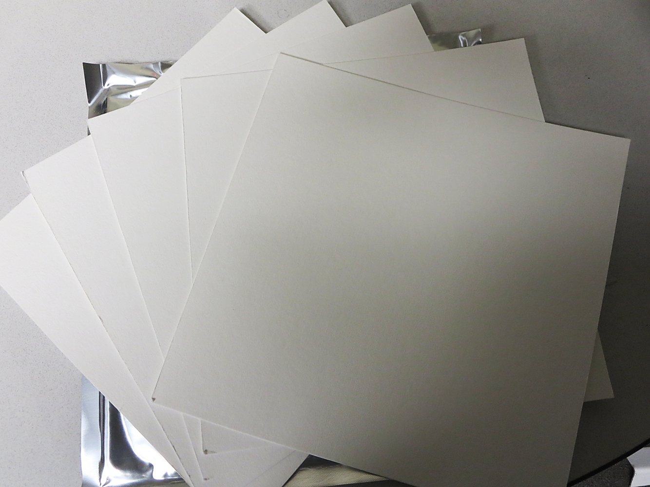 Drikette® Desiccant Paper Absorbent Paper Packaging Sheets Moisture