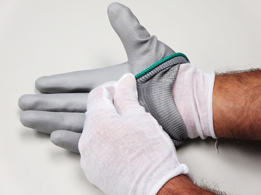 Superior Glove® Bleach White Lightweight Cotton/Poly Slip-on Inspectors Gloves